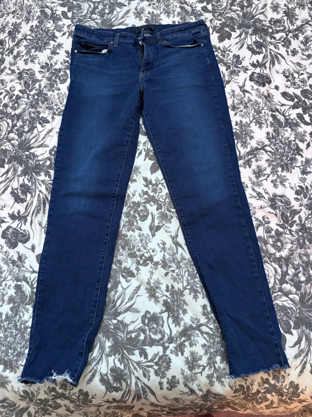 Uniqlo Women’s Dark Blue Stretch Skinny Jeans